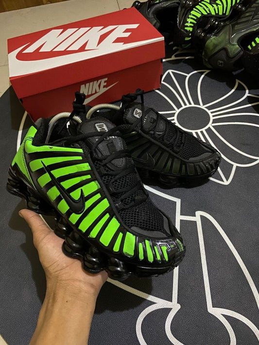 Nike Shox TL “Camaleón” Negras / 40 - 47 / CALIDAD G5 - PK - LX 🔥
