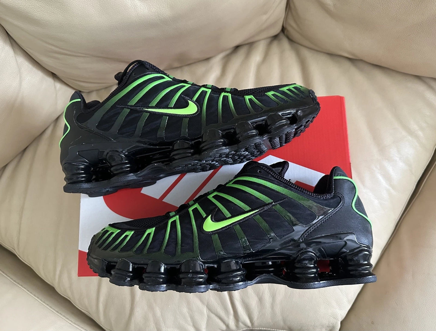 Nike Shox TL “Camaleón” Negras / 40 - 47 / CALIDAD G5 - PK - LX 🔥